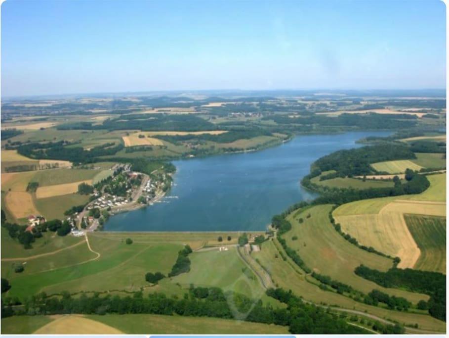 Maison Cadre Paisible Face Au Lac Peigney Экстерьер фото